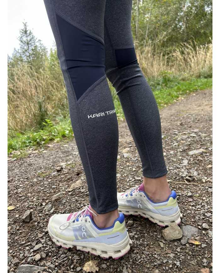 KARI TRAA JULIE LEGÍNY S VYSOKÝM PÁSOM