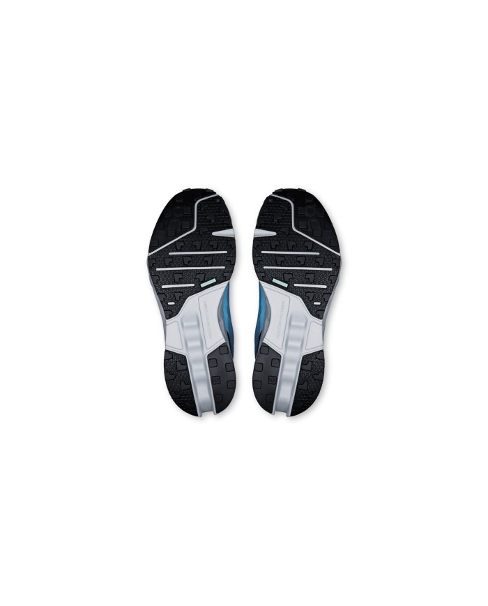 On|ON CLOUDSURFER TRAIL LAUFSCHUHE FÜR MÄNNER|165,85 €|103,66 €|ON CLOUDSURFER TRAILDie Cloudsurfer Trail Herren-Trailrunning-Schuhe sind unsere ersten Trailrunning-Schuhe mit der CloudTec Phase®-Technologie. Diese Premium-Outdoor-Schuhe für Männer verfügen über eine optimierte Technologie, die ein geschmeidiges Laufgefühl und eine Energierückgabe bietet, die Sie sofort spüren werden. Der Cloudsurfer Trail verfügt über eine Missiongrip™ Gummilaufsohle für Halt und Stabilität auf nassen und trockenen Oberflächen mit einem vielseitigen Profil für bessere Traktion. Geeignet für härtere Oberflächen, leichtes und mittleres Gelände, einfach für alle Trailrunning-Enthusiasten, die maximale Dämpfung und Komfort schätzen.
Material: Ungefähr 97% recyceltes Material
Eigenschaften:- CloudTec Phase® Zwischensohle für ein geschmeidiges Laufgefühl- Helion™ Super-Schaumstoff für Stoßdämpfung mit einer weich gepolsterten Ferse- Missiongrip™ Gummi-Außensohle für Traktion und Stabilität- Hergestellt aus flexiblem, weichem Mesh-Obermaterial- Präzise entwickelt mit Finite-Elemente-Analyse (FEA)- Leistung auf nassen und trockenen Oberflächen- Rille verhindert die Aufnahme von Steinen- Weniger TPU-Kunststoff verwendet, um die Umweltbelastung zu reduzieren On|ON CLOUDSURFER TRAIL LAUFSCHUHE FÜR MÄNNER|165,85 €|103,66 €|ON CLOUDSURFER TRAILDie Cloudsurfer Trail Herren-Trailrunning-Schuhe sind unsere ersten Trailrunning-Schuhe mit der CloudTec Phase®-Technologie. Diese Premium-Outdoor-Schuhe für Männer verfügen über eine optimierte Technologie, die ein geschmeidiges Laufgefühl und eine Energierückgabe bietet, die Sie sofort spüren werden. Der Cloudsurfer Trail verfügt über eine Missiongrip™ Gummilaufsohle für Halt und Stabilität auf nassen und trockenen Oberflächen mit einem vielseitigen Profil für bessere Traktion. Geeignet für härtere Oberflächen, leichtes und mittleres Gelände, einfach für alle Trailrunning-Enthusiasten, die maximale Dämpfung und Komfort schätzen.
Material: Ungefähr 97% recyceltes Material
Eigenschaften:- CloudTec Phase® Zwischensohle für ein geschmeidiges Laufgefühl- Helion™ Super-Schaumstoff für Stoßdämpfung mit einer weich gepolsterten Ferse- Missiongrip™ Gummi-Außensohle für Traktion und Stabilität- Hergestellt aus flexiblem, weichem Mesh-Obermaterial- Präzise entwickelt mit Finite-Elemente-Analyse (FEA)- Leistung auf nassen und trockenen Oberflächen- Rille verhindert die Aufnahme von Steinen- Weniger TPU-Kunststoff verwendet, um die Umweltbelastung zu reduzieren