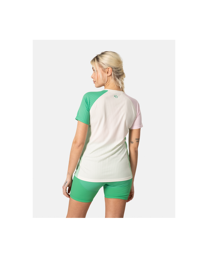 ELLA BASELAYER TEE ELLA BASELAYER TEE