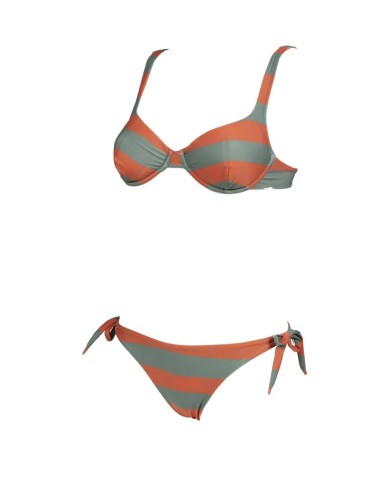 Allover wire two pieces Allover wire two pieces