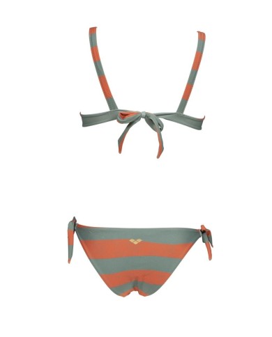 Allover wire two pieces Allover wire two pieces