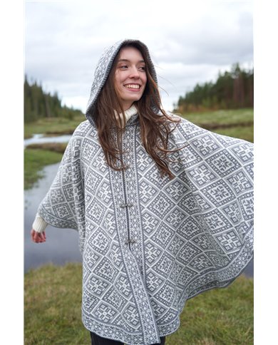 Muhu woolen poncho